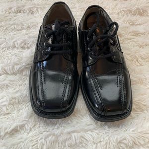 Dressy shoes for boy
